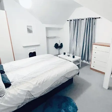 Large 4br House Chapel Allerton Long Offer * Leeds (West Yorkshire)